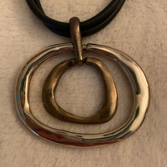 Two necklaces - Picture 3 of 11